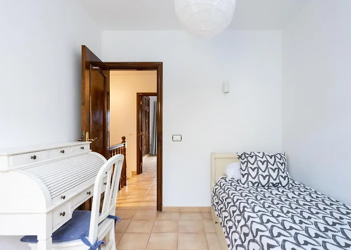 Home2book Sea Side Апартаменты *